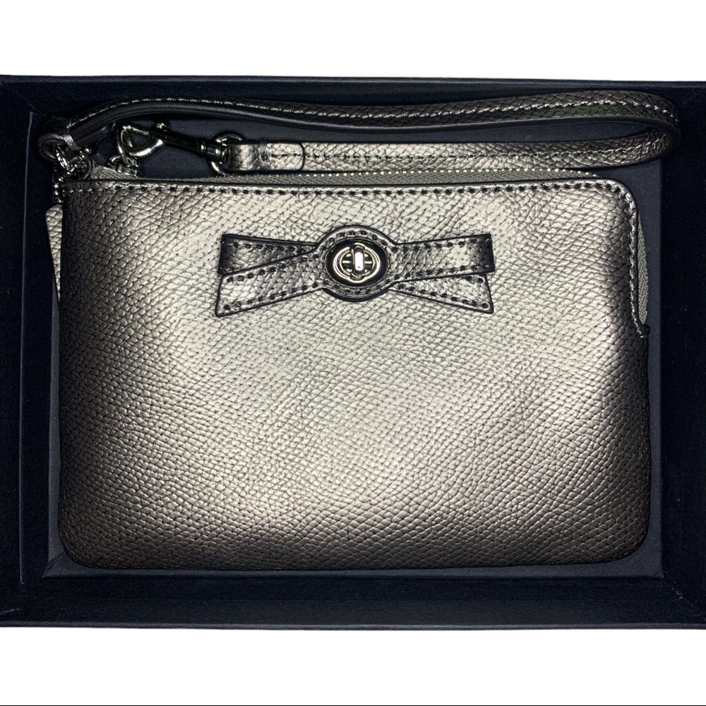 COACH - Wristlet